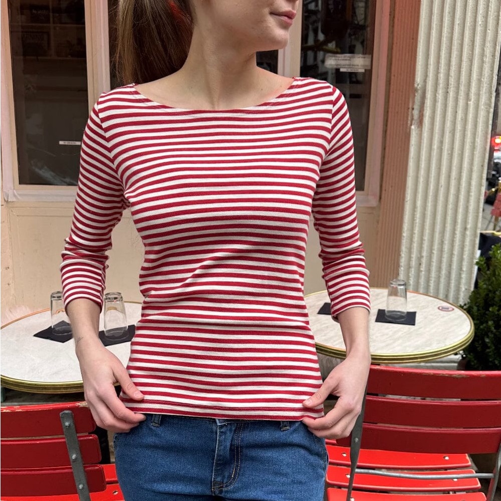Brandy Melville Jennie Top NWT